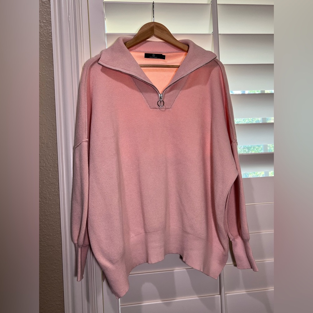 Lillusory Half Zip Women’s Sweat Shirt